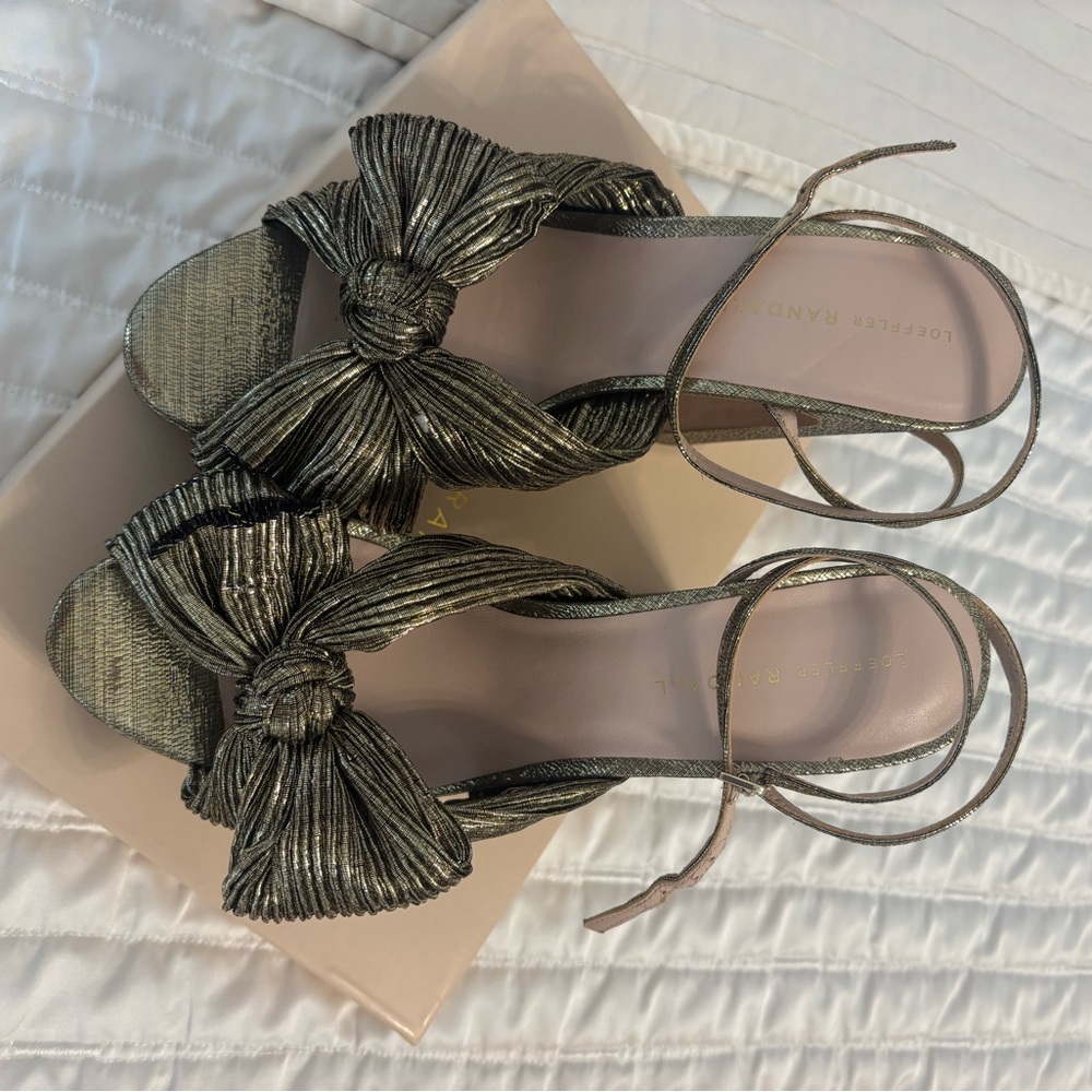 Loeffler Randall Gold Bow Heels - Picture 14 of 15